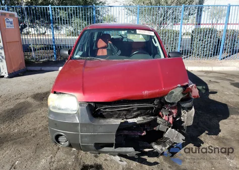 2005 Ford Escape Xls из США, поврежденный, VIN 1FMYU02Z35KA40101